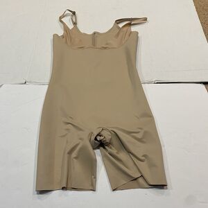 Chantelle Women's Beige Open Bust Mid Thigh Shapewear Size L